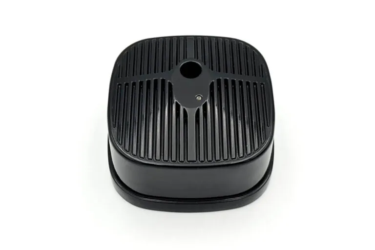 高性能熱管理向けに設計された冷却フィン一体型黒色仕上げアルミ合金ダイカストの詳細ビュー