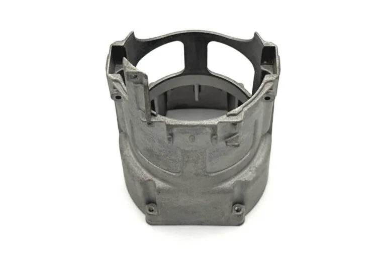 人間工学に基づいたグリップ形状とトリガー取付部を一体化した精密加工アルミ製空圧工具ハンドル